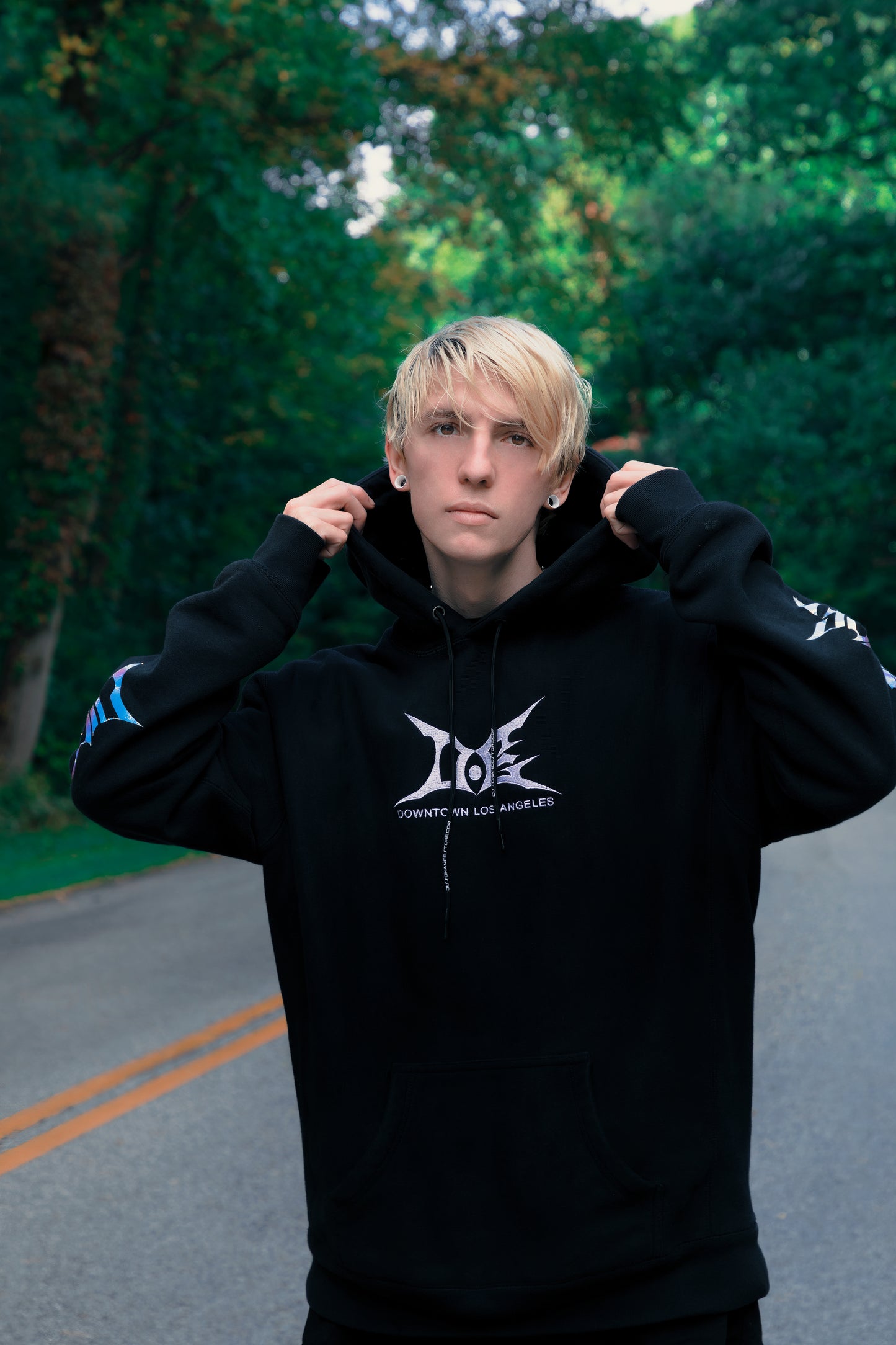 LAVISHWEAR: "SYSTEM-RESTORE.exe" HOODIE garment by DISSOVERSE — view 3